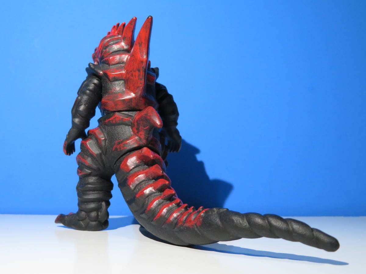 Amazon.co.jp: マン怪獣：ソフビコレクション/グルジオボーン : おもちゃ